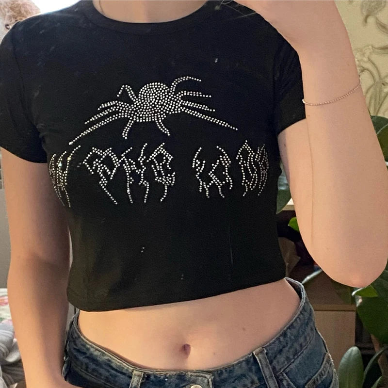 AVERO NOIR Baby Tee